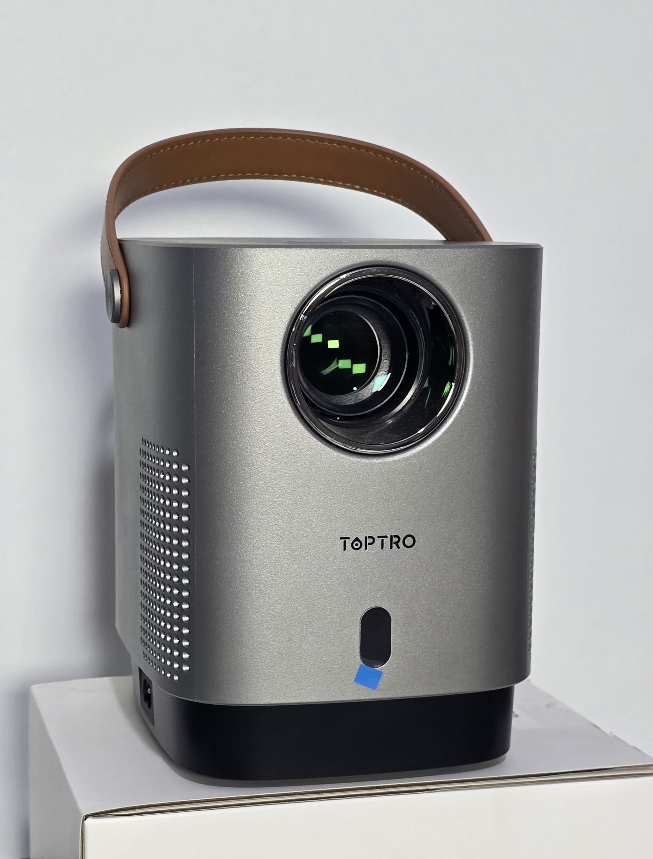 ویدیوپروژکتور TopTro مدل پرومکس